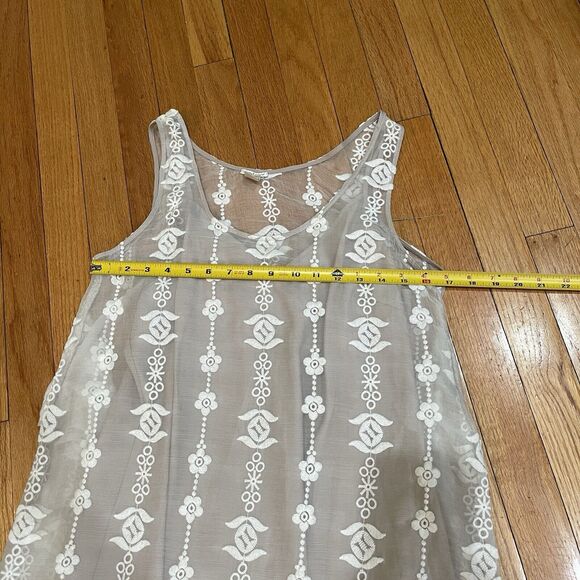 Sundance Silk Overlay Embroidered Dress Womens Size S Romantic Fairy Gray EUC - Picture 9 of 16